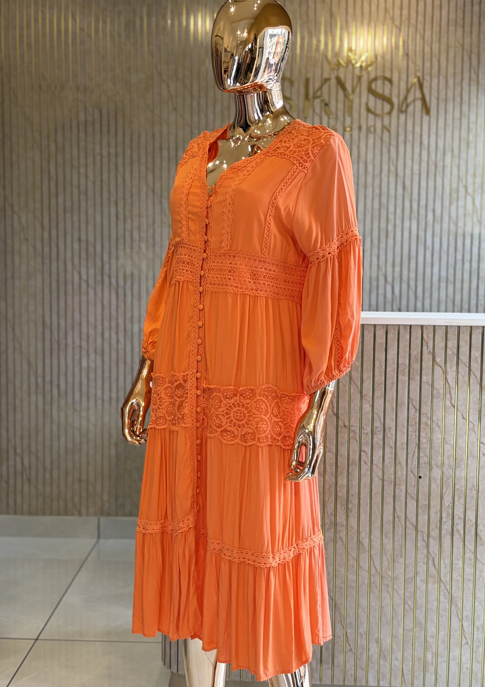 Lace Detail Tiered Maxii Dress
