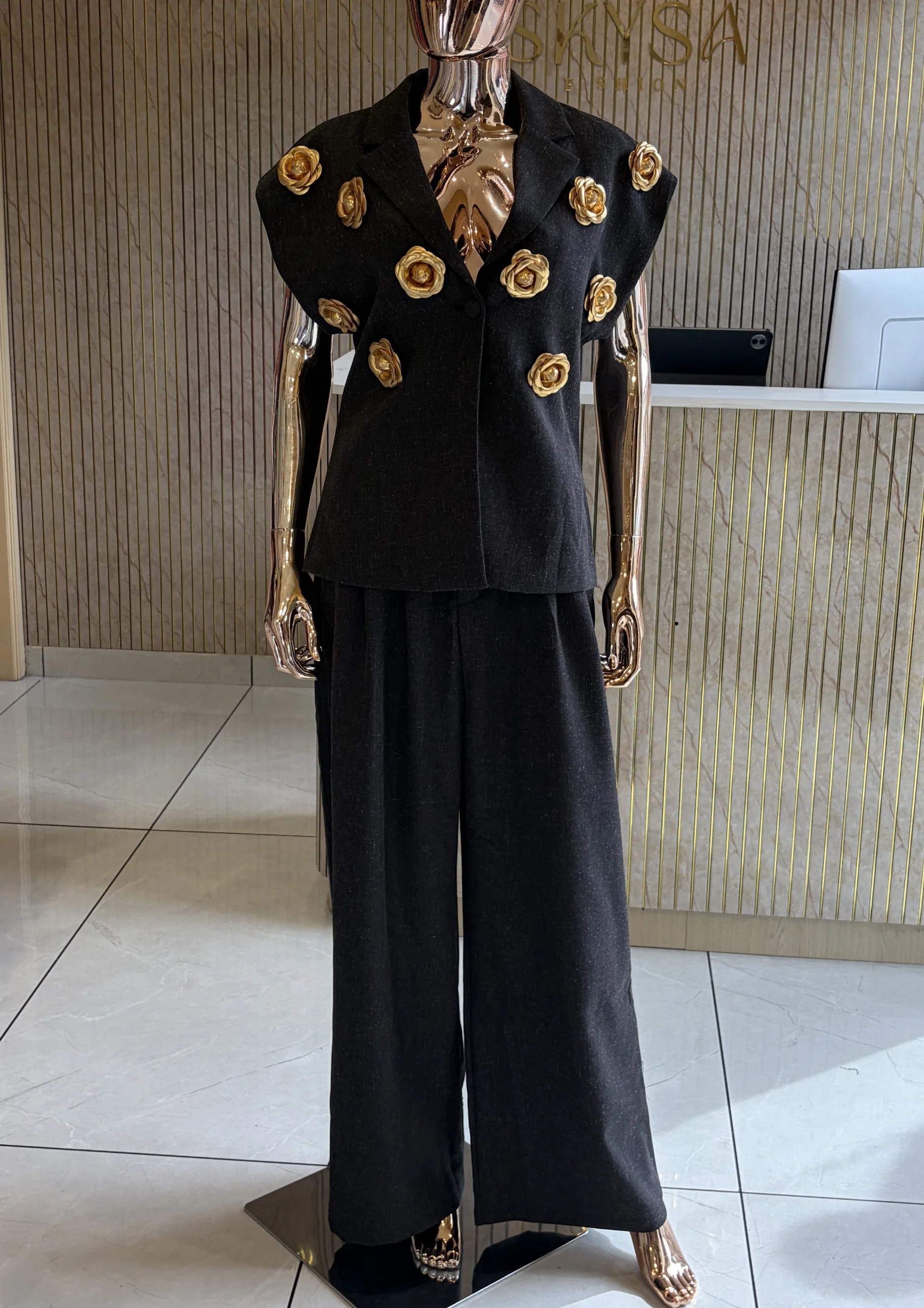 Floral Applique Wide-Leg Co Ord Set
