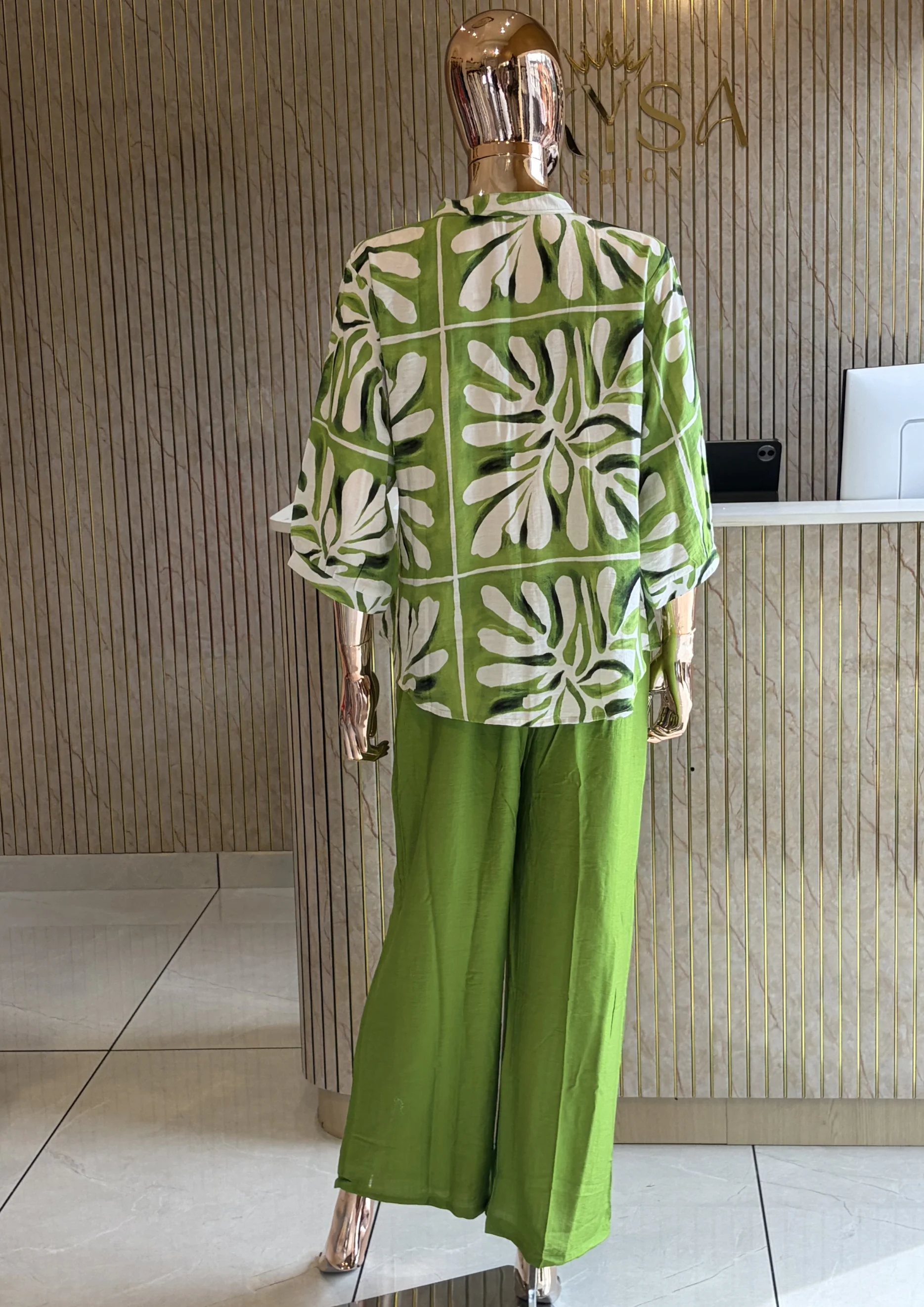 Tropical Print Wide-Leg Co Ord Set