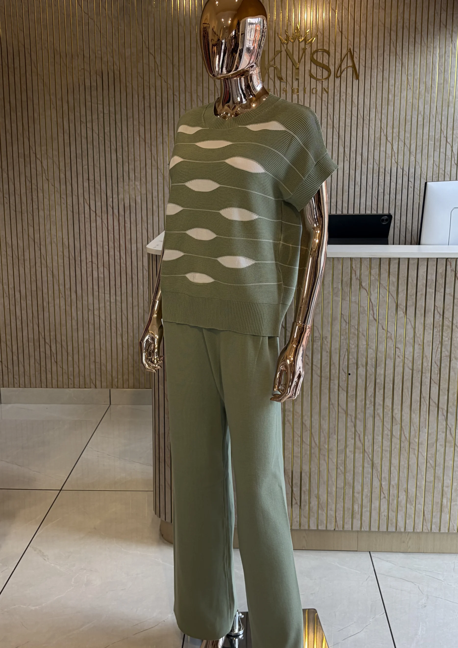Knitted Wide-Leg Co Ord Set